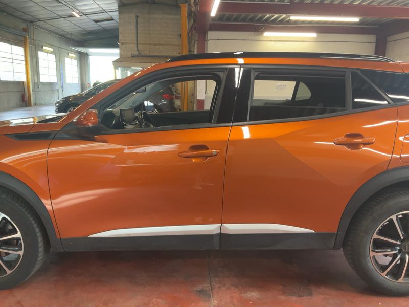 Peugeot 2008 1.2 PureTech Allure 2021 – снимка 4