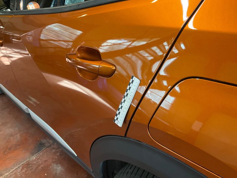 Peugeot 2008 1.2 PureTech Allure 2021 – снимка 30