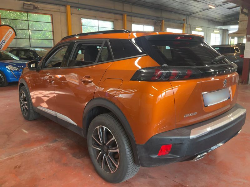 Peugeot 2008 1.2 PureTech Allure 2021 – снимка 6