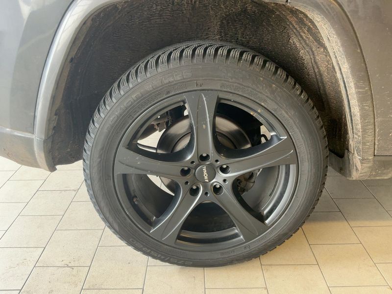 Jeep Grand Cherokee 3.0 CRD Overland 2015 – снимка 9