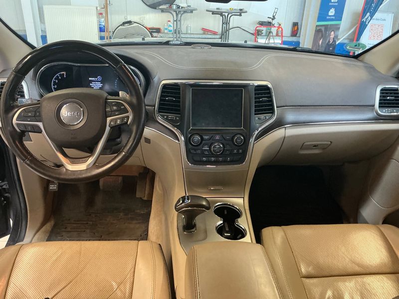 Jeep Grand Cherokee 3.0 CRD Overland 2015 – снимка 17