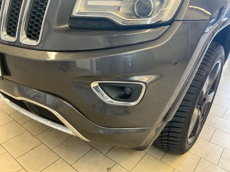 Jeep Grand Cherokee 3.0 CRD Overland 2015 – снимка 33