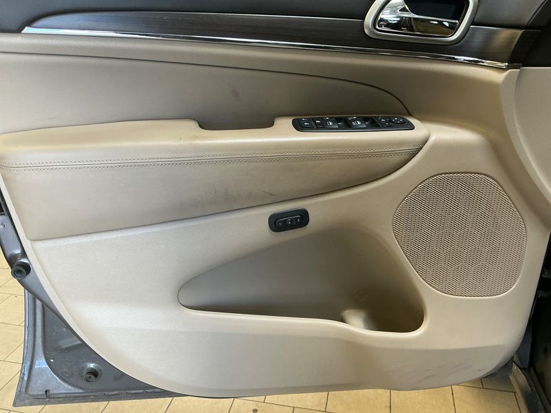 Jeep Grand Cherokee 3.0 CRD Overland 2015 – снимка 25