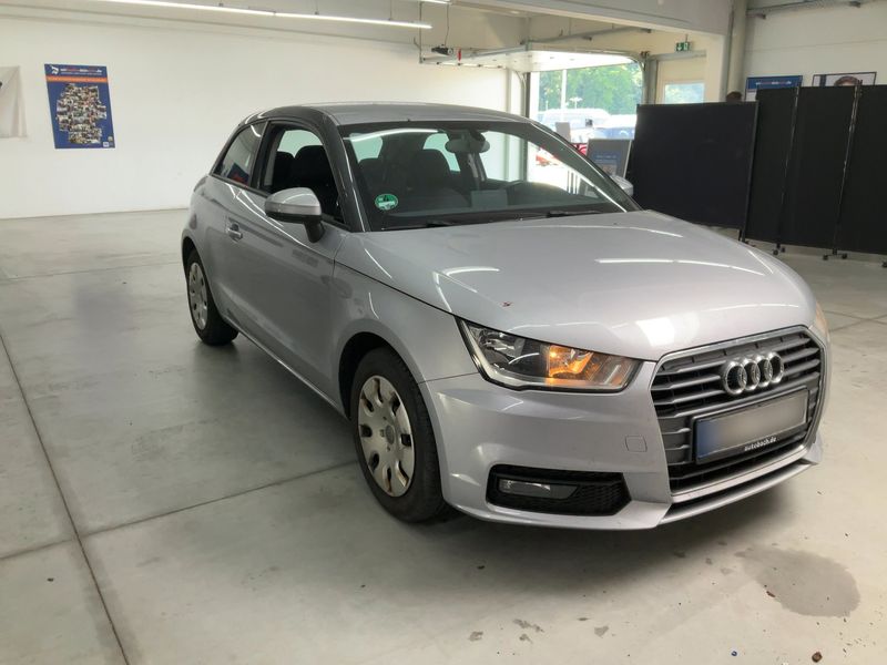Audi A1 1.4 TDI 2015 – снимка 12