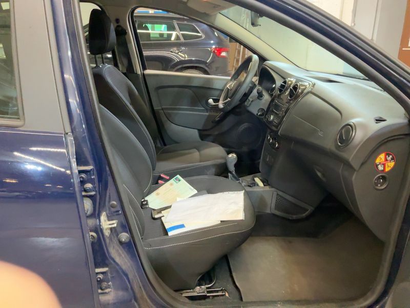 Dacia Sandero 0.9 TCe Comfort 2018 – снимка 16