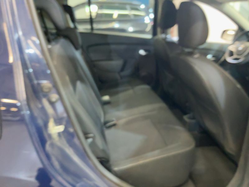 Dacia Sandero 0.9 TCe Comfort 2018 – снимка 19