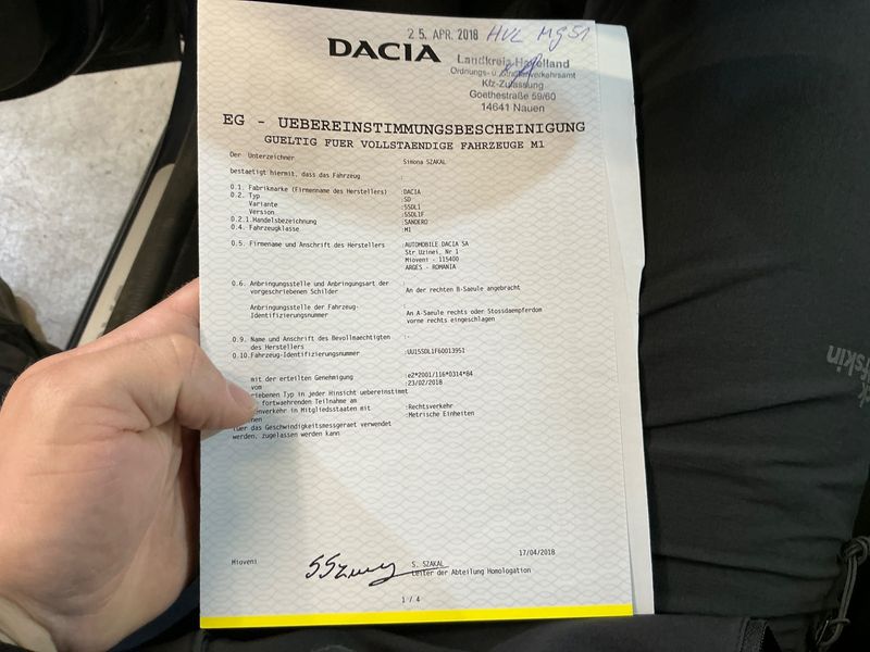 Dacia Sandero 0.9 TCe Comfort 2018 – снимка 21