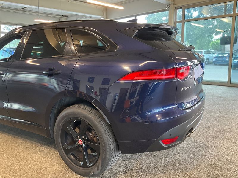Jaguar F-Pace 20d R-Sport AWD 2018 – снимка 6