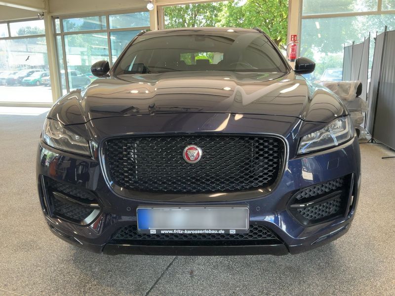 Jaguar F-Pace 20d R-Sport AWD 2018 – снимка 14