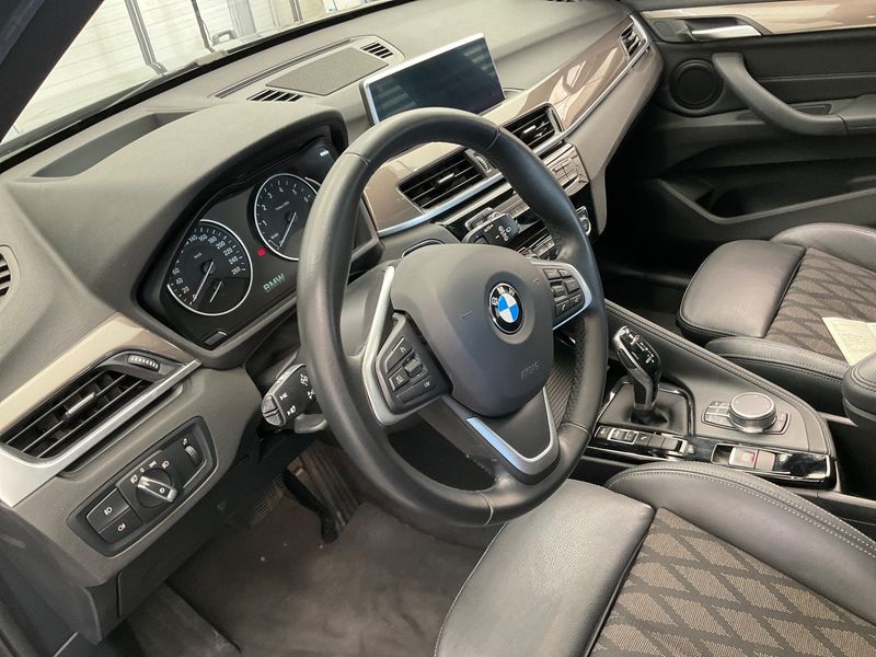 BMW X1 sDrive 20i xLine 2017 – снимка 29