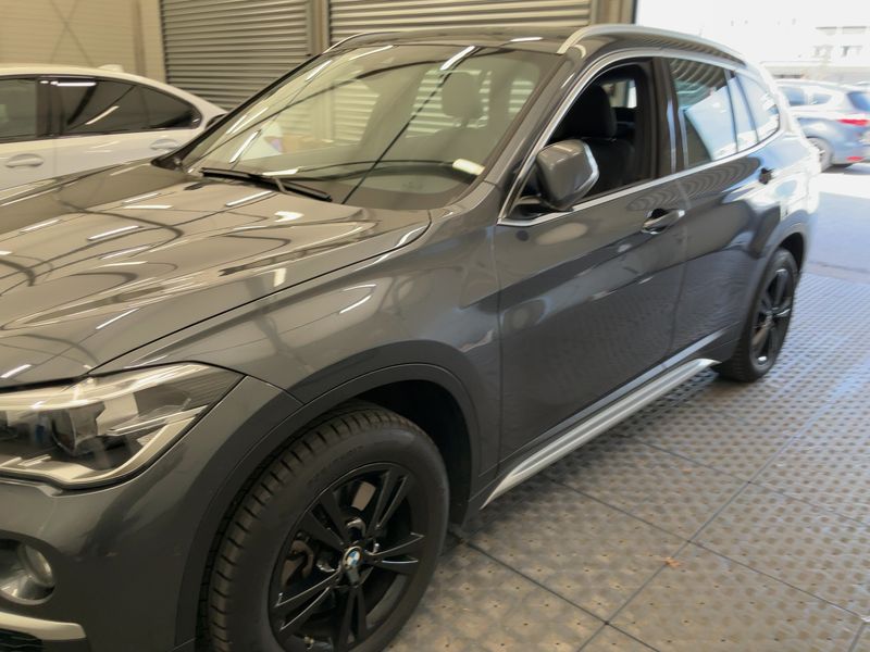 BMW X1 sDrive 20i xLine 2017 – снимка 2
