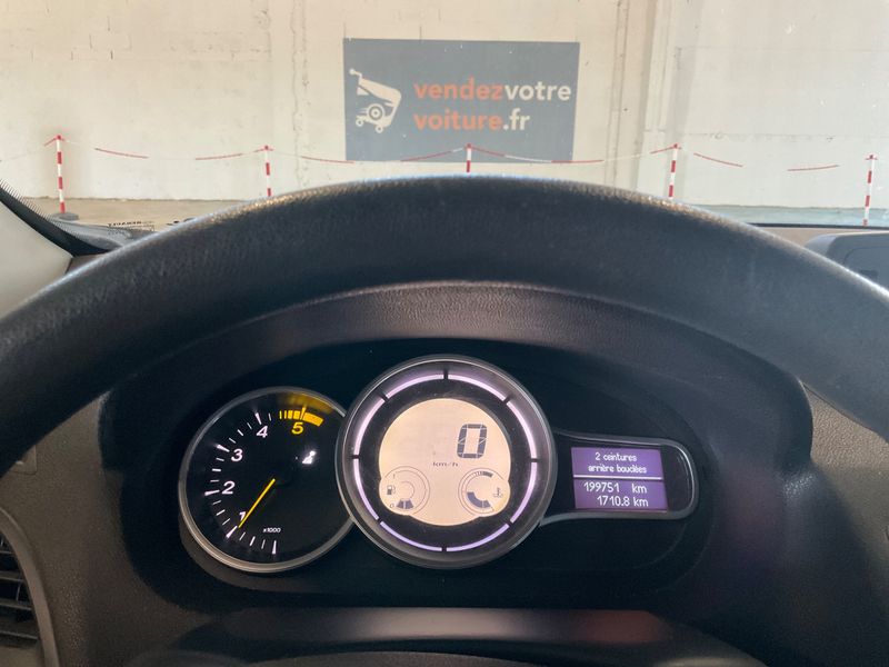 Renault Megane 1.5 dCi Authentique 2011 – снимка 4