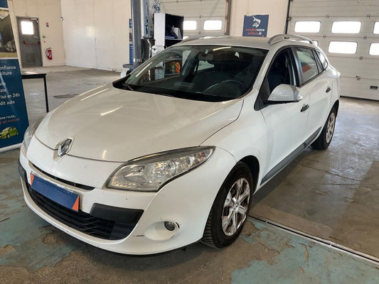 Renault Megane 1.5 dCi Authentique 2011 – снимка 1