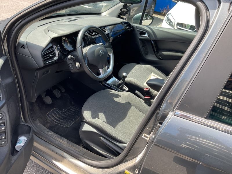 Citroen C3 1.2 e-VTi Exclusive 2016 – снимка 3