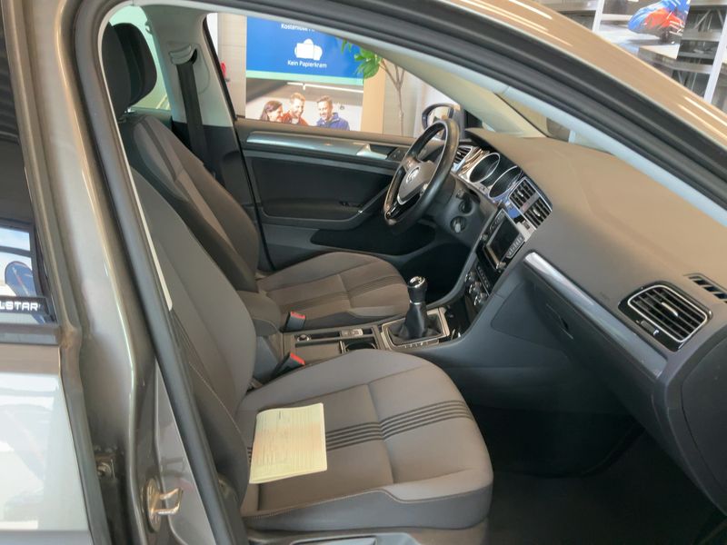 Volkswagen Golf VII 2.0 TDI Allstar BlueMotion Tech 2016 – снимка 17