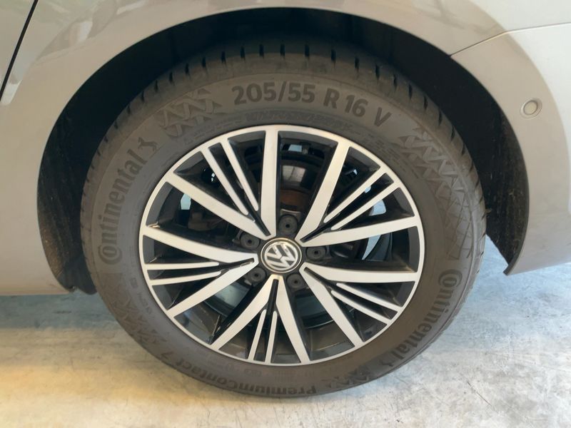 Volkswagen Golf VII 2.0 TDI Allstar BlueMotion Tech 2016 – снимка 5