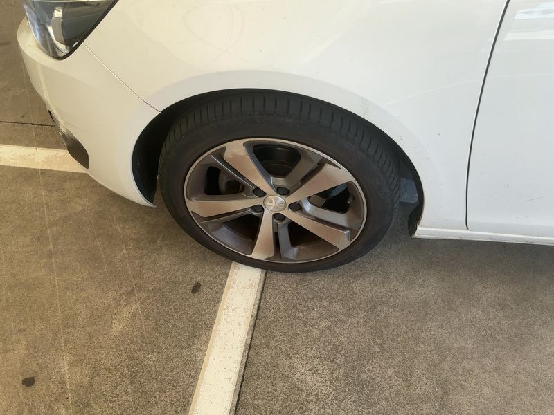 Peugeot 308 1.6 Blue-HDi Allure 2016 – снимка 3