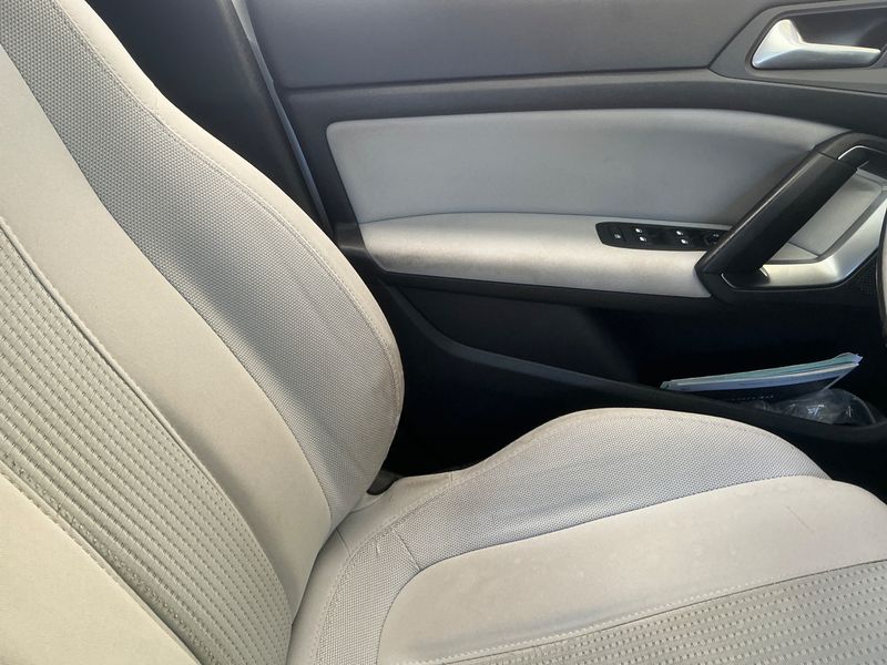 Peugeot 308 1.6 Blue-HDi Allure 2016 – снимка 24