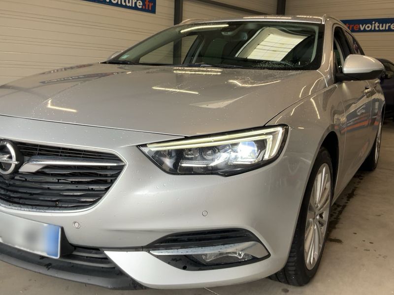 Opel Insignia 1.6 CDTI Elite 2019 – снимка 2