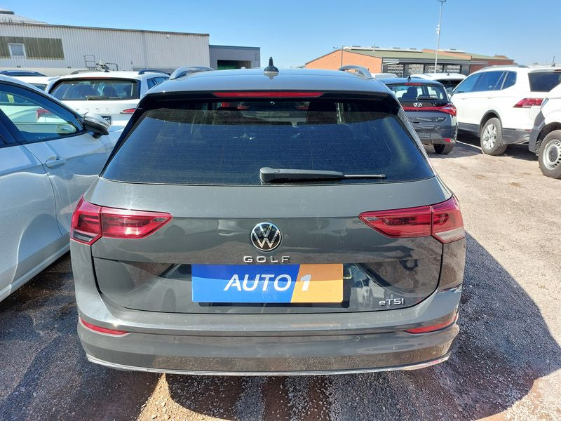 Volkswagen Golf VIII 1.5 eTSI ACT Move 2024 – снимка 4