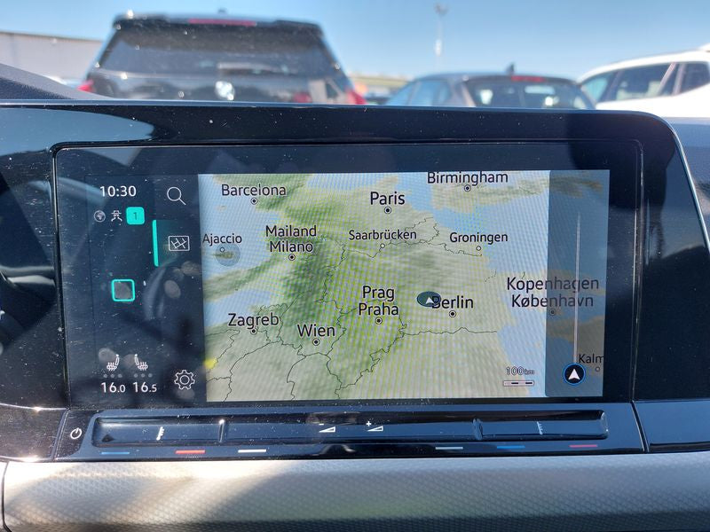 Volkswagen Golf VIII 1.5 eTSI ACT Move 2024 – снимка 13