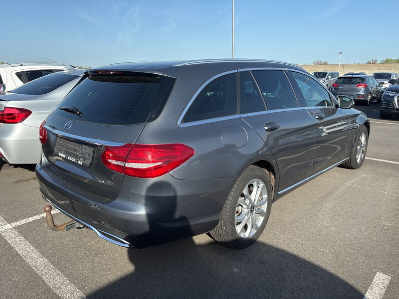 Mercedes-Benz C-Klasse C 200 d T BlueTEC Avantgarde 2018 – снимка 5