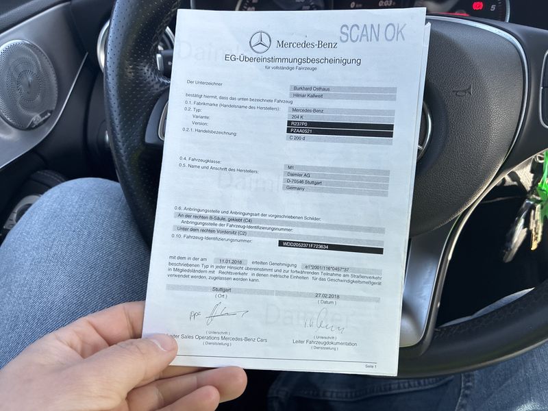 Mercedes-Benz C-Klasse C 200 d T BlueTEC Avantgarde 2018 – снимка 18