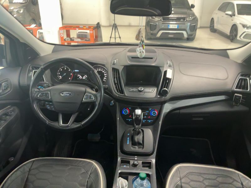 Ford Kuga 2.0 TDCi Vignale 2018 – снимка 17