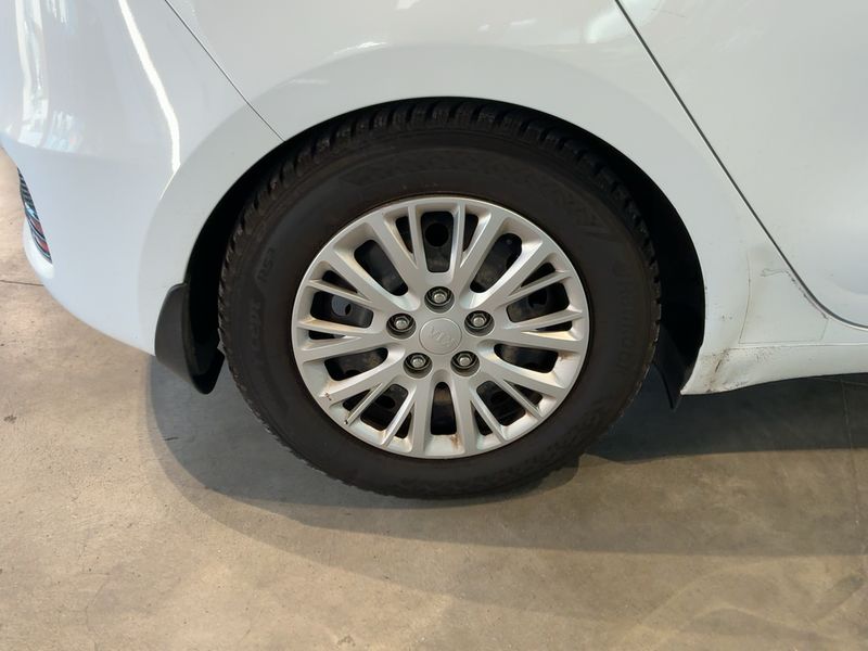 Kia cee'd 1.6 CRDi Vision 2016 – снимка 9