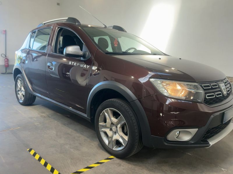 Dacia Sandero 0.9 TCe Stepway Prestige 2017 – снимка 12