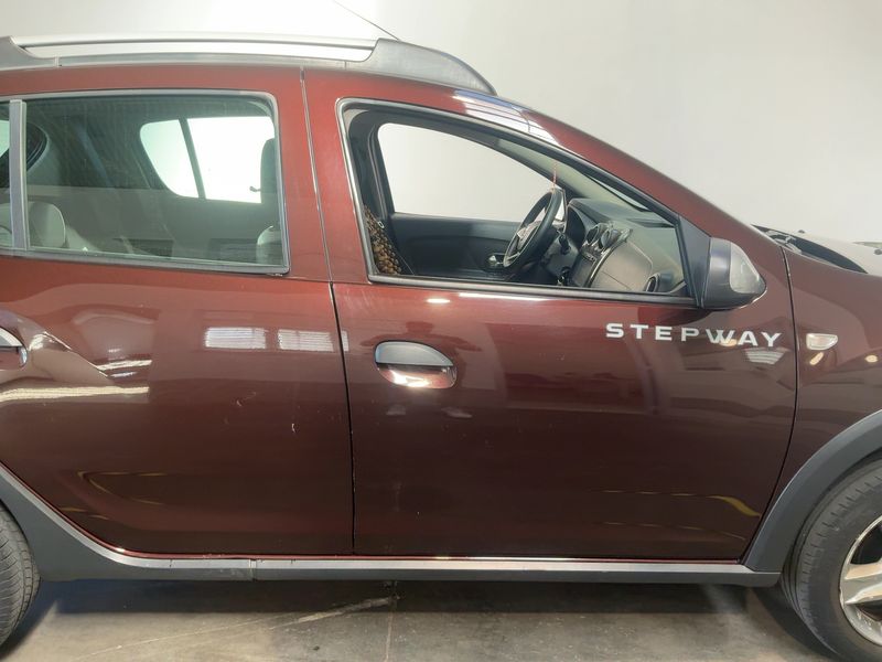 Dacia Sandero 0.9 TCe Stepway Prestige 2017 – снимка 10