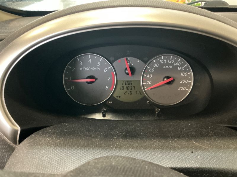 Nissan Micra 1.2 I-Way 2010 – снимка 4