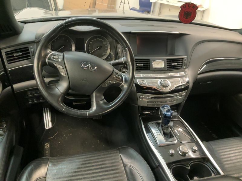 Infiniti Q70 3.5 Hybrid GT Premium 2015 – снимка 17