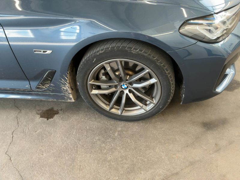 BMW 5er 530e xDrive M Sport 2022 – снимка 11