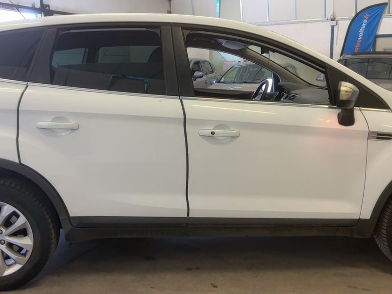 Ford Kuga 2.0 TDCi Titanium 2011 – снимка 10