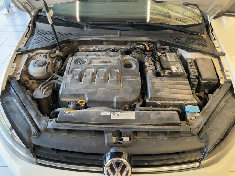 Volkswagen Golf VII 1.6 TDI Connect Start-Stopp 2019 – снимка 31