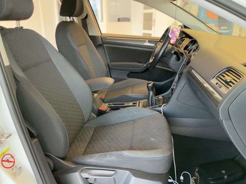 Volkswagen Golf VII 1.6 TDI Connect Start-Stopp 2019 – снимка 16