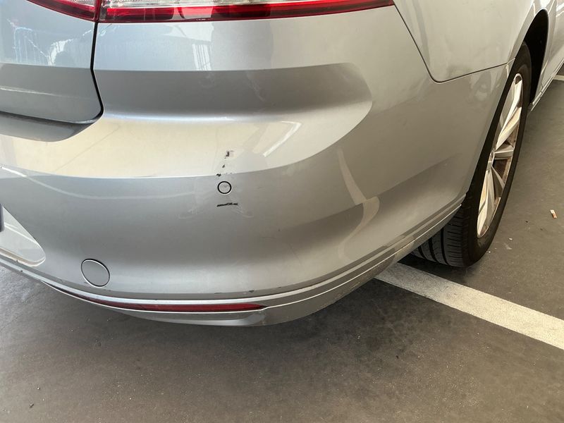 Volkswagen Passat 2.0 TDI Advance BlueMotion Tech 2018 – снимка на щета