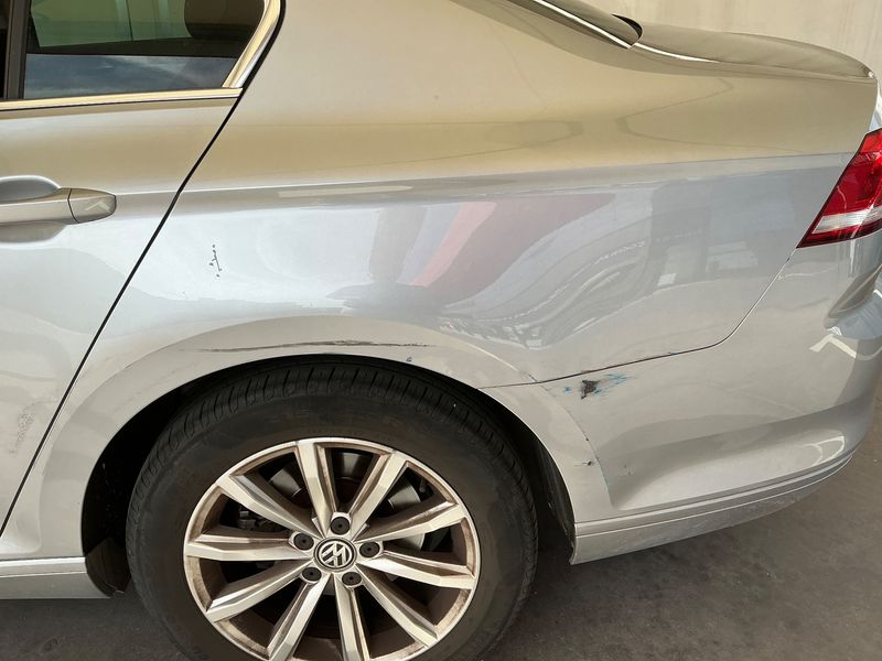 Volkswagen Passat 2.0 TDI Advance BlueMotion Tech 2018 – снимка на щета