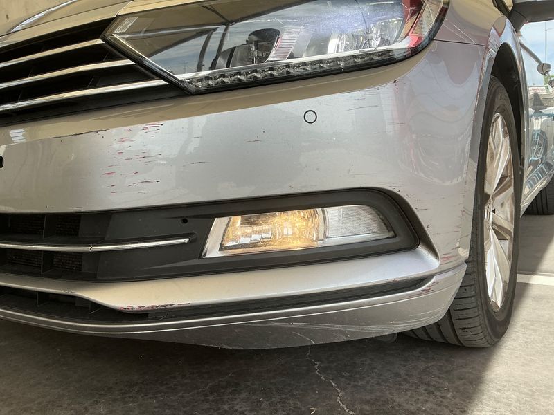 Volkswagen Passat 2.0 TDI Advance BlueMotion Tech 2018 – снимка на щета