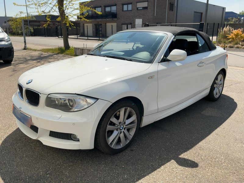 BMW 1er 123d 2012 – снимка 2