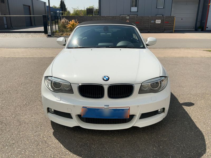 BMW 1er 123d 2012 – снимка 14