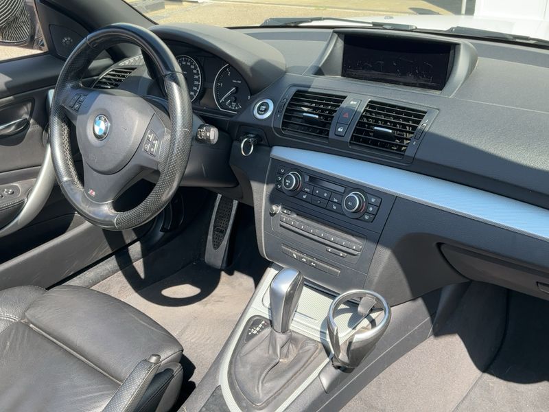 BMW 1er 123d 2012 – снимка 18