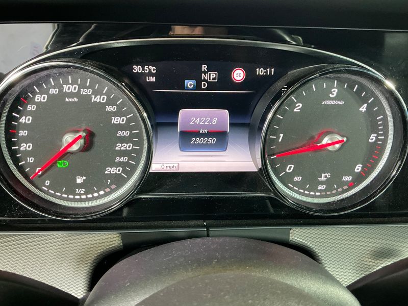 Mercedes-Benz E-Klasse E 350 d AMG Line 2019 – снимка 19
