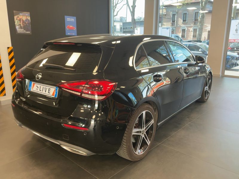 Mercedes-Benz A-Klasse A 200 2020 – снимка 8