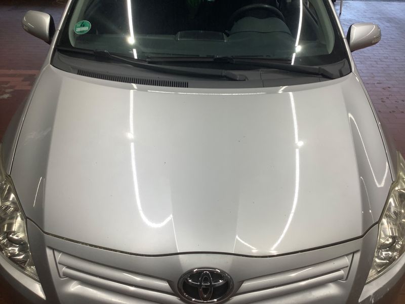 Toyota Auris 1.6 Life+ 2010 – снимка 35