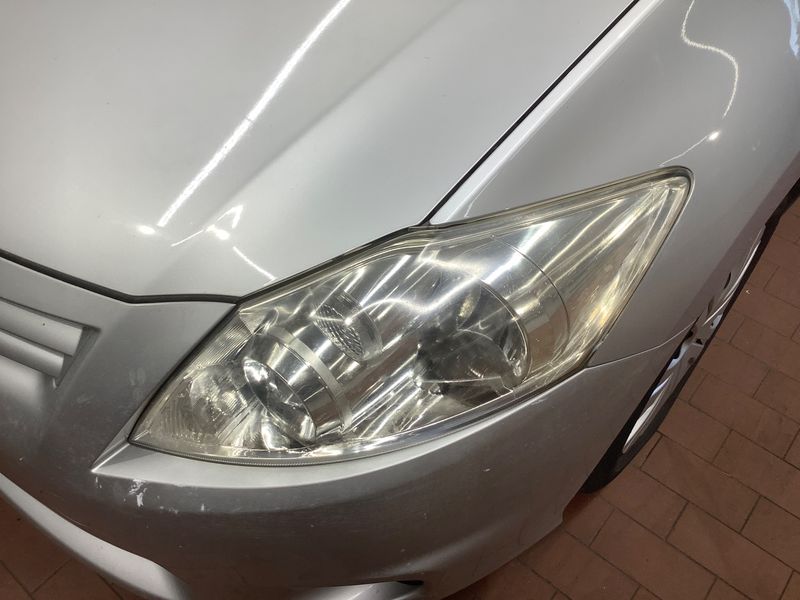 Toyota Auris 1.6 Life+ 2010 – снимка 36
