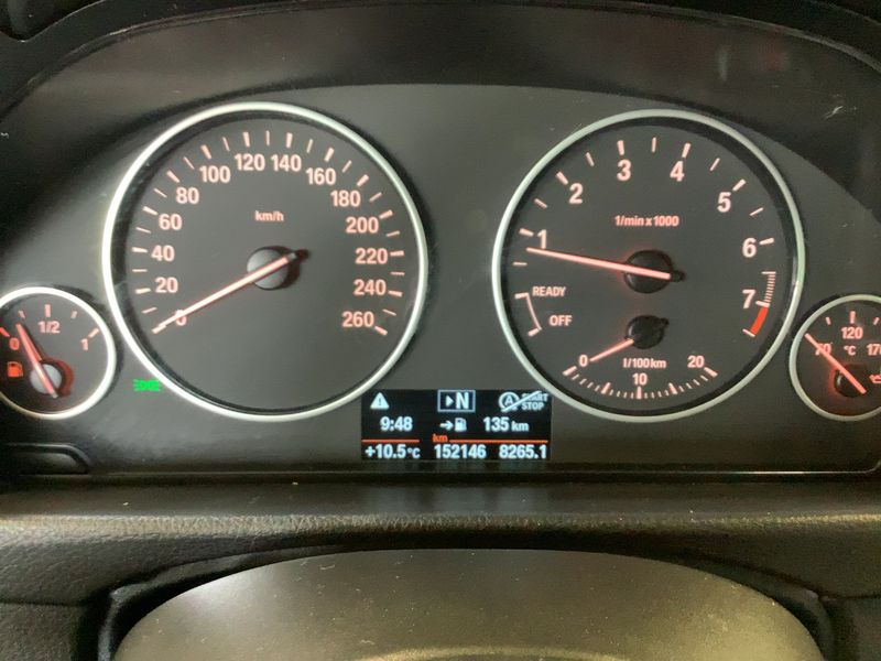 BMW 3er 320i Advantage 2018 – снимка 19