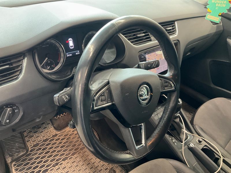 Skoda Octavia 2.0 TDI Style 2017 – снимка 30