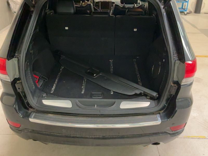 Jeep Grand Cherokee 3.0 CRD Overland 2015 – снимка 15